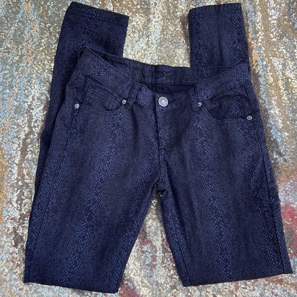 Rue21 snakeskin print skinny jeans 5/6